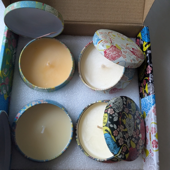 Elegant 4 Scented Candles. - Picture 9 of 11